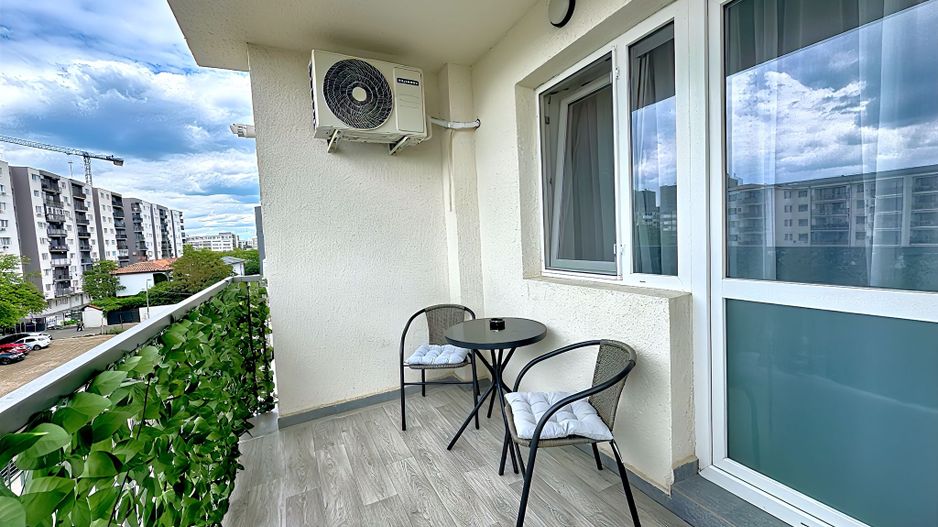 3 camere decomandat bucatarie inchisa 79mp Grand Arena parcare inclusa - Poză 21
