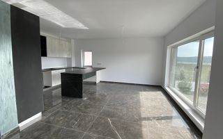 Casa individuala LA CHEIE (partial mobilata) Selimbar Sibiu - Poză 15