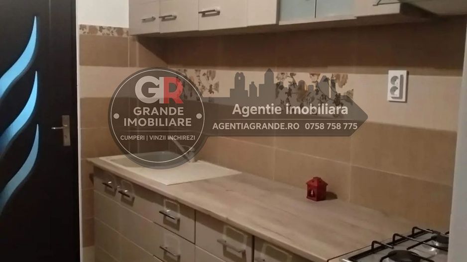 C5 apartament 2 camere utilat, mobilat, cu centrala pe gaz - Poză 2
