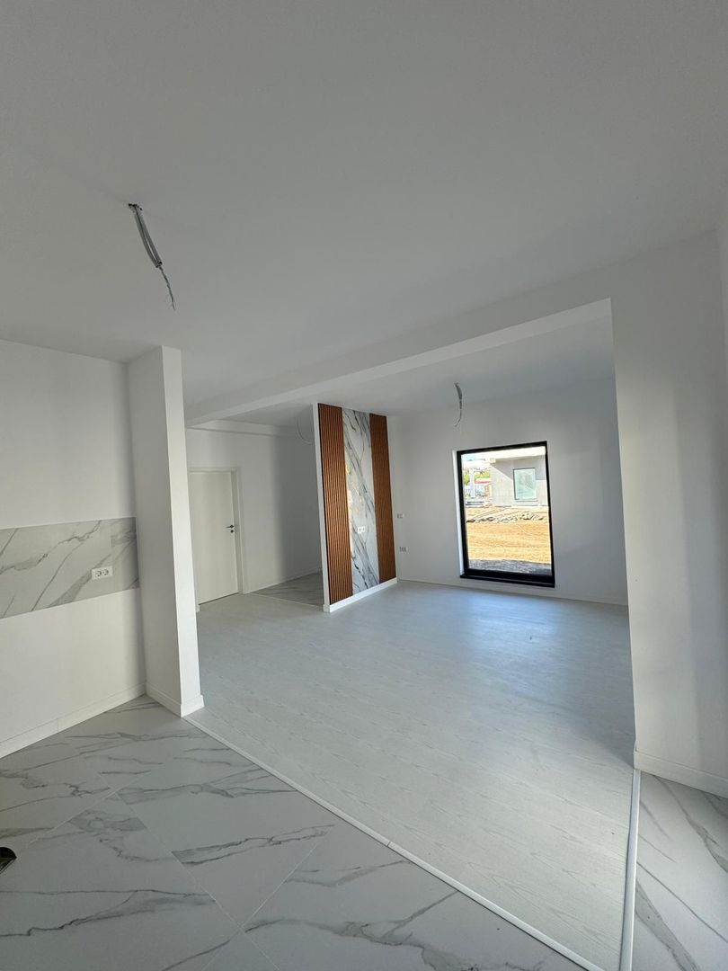 CASA INDIVIDUALA, TOATE UTILITATILE, RATE DEZVOLTATOR , COMISION 0% - Poză 2