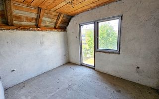 Casa la gri, S+P+M, 4 camere, 500 mp teren, Cetate, toate utilitatile - Poză 10