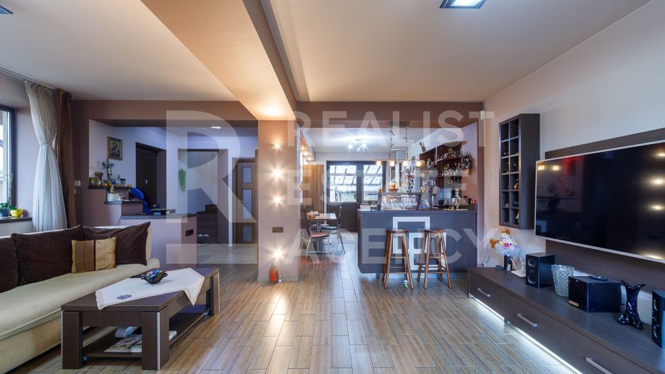 Vânzare, Duplex, 7 camere, zona Militari - Poză 12