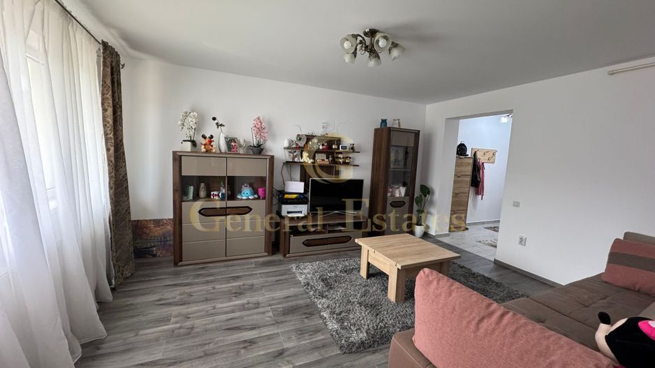 Apartament 2 camere  Mobilat + loc de parcare - Poză 1