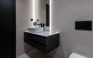 Apartament ultrafinisat la cheie, zona centrala - Poză 19