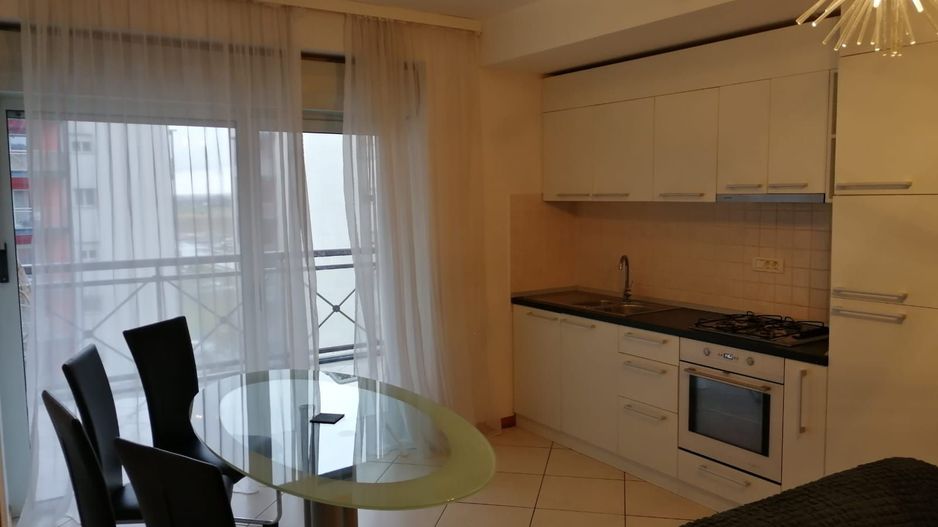 Apartament lux cu 3 camere de inchiriat în zona Torontalului - Poză 3