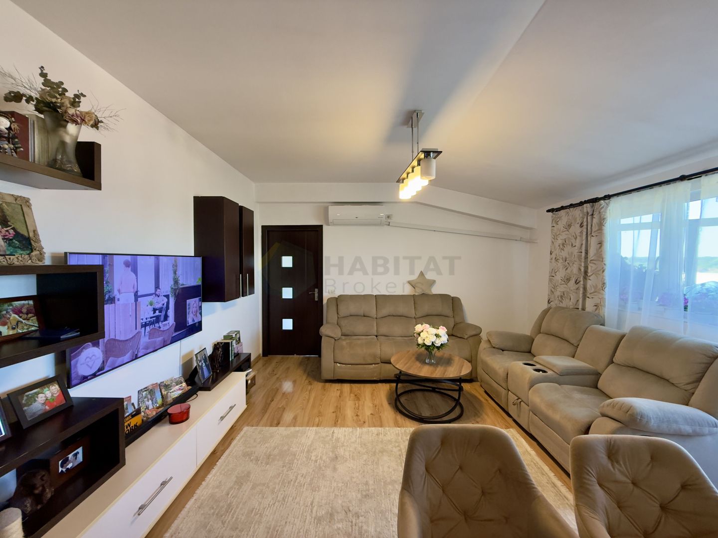 Apartament 3 camere cu terasa de 30 mp | Complet mobilat - Poză 2