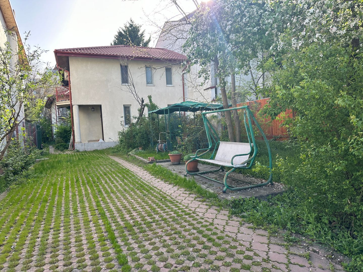 Proprietate Speciala | 2 Vile P+1 | Teren 806 MP - Poză 1