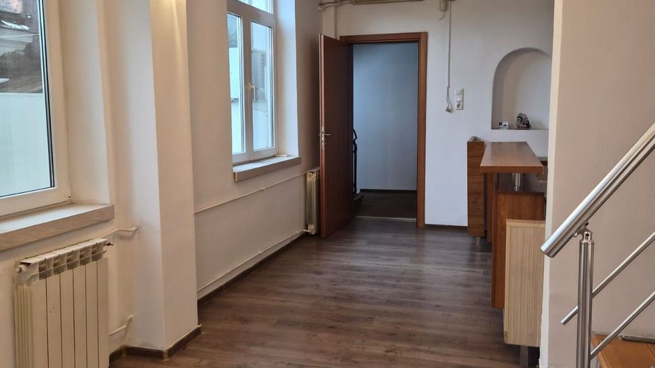 De vanzare Vila individuala, 9 camere, Mosilor - Eminescu, sector 2 - Poză 2