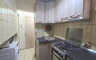 Apartament de 2 camere et.1 zona Piață Razboeni - Poză 4