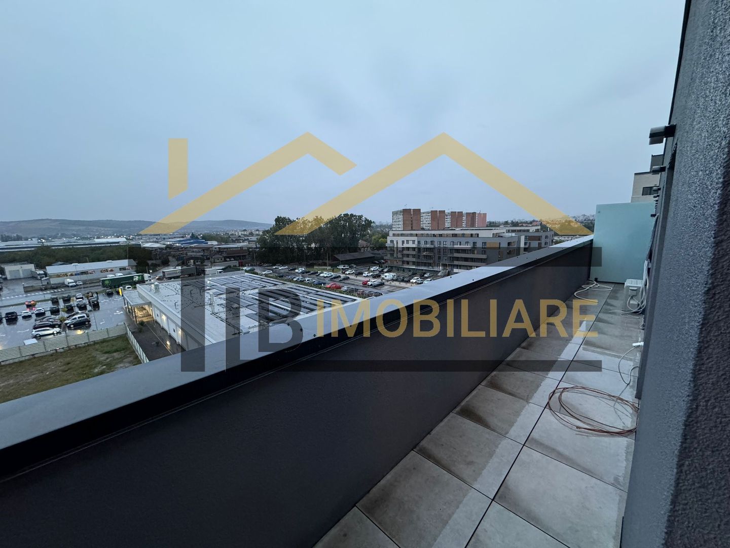 Apartament de 2 camere, 56mp, parcare, Zona Maurer - Poză 9