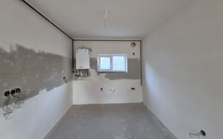 Apartament semifinisat I 3 camere | etaj 2 | zona centrala I parcare - Poză 4
