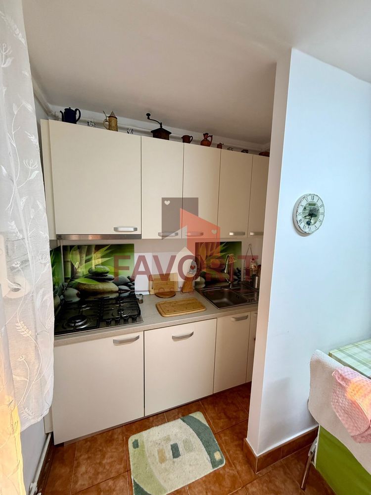 Etaj 2. Cu centrala proprie. Zona Bucovina - Poză 2