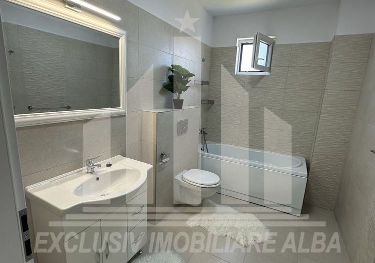 Apartament 3 camere, bloc nou, zona Centru, ultrafinisat - Poză 7