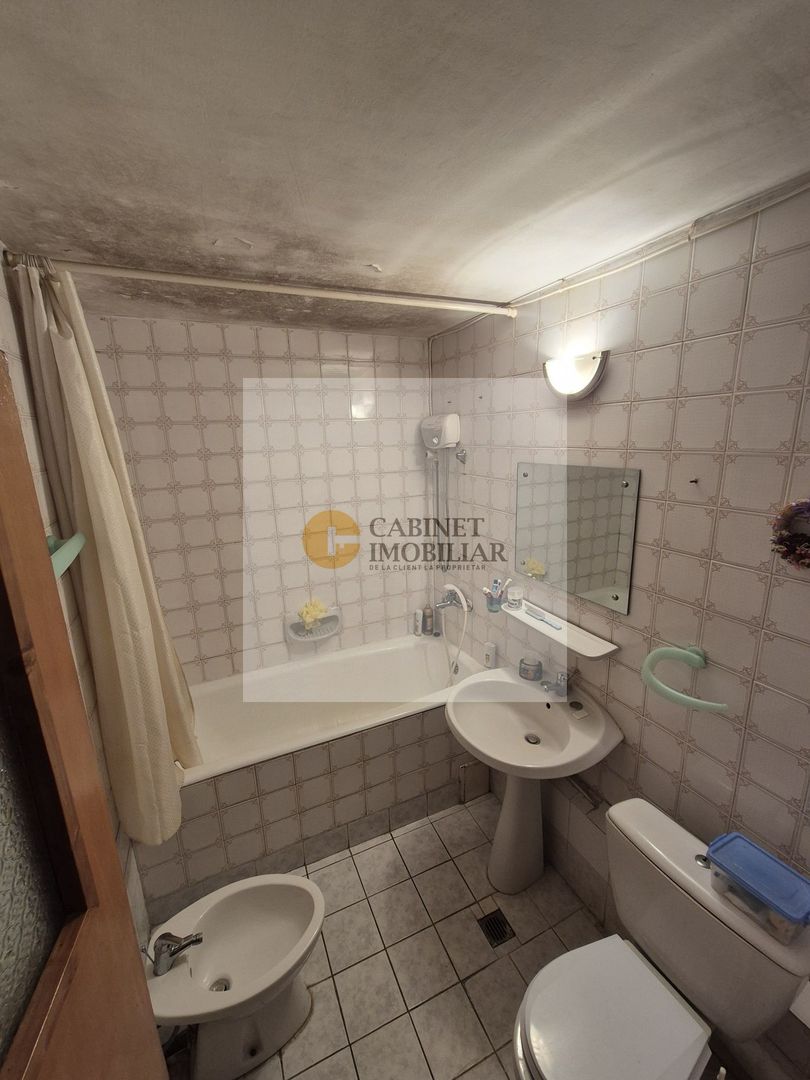 Apartament 2 camere | Vedere Panoramica| rondul Alba Iulia - Poză 3