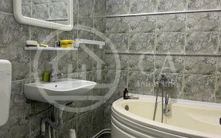 Apartament cu 3 camere de vanzare Decebal Oradea - Poză 8