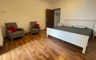 Casa cu teren generos de 750 mp, P+1E in zona Mehala - Poză 17