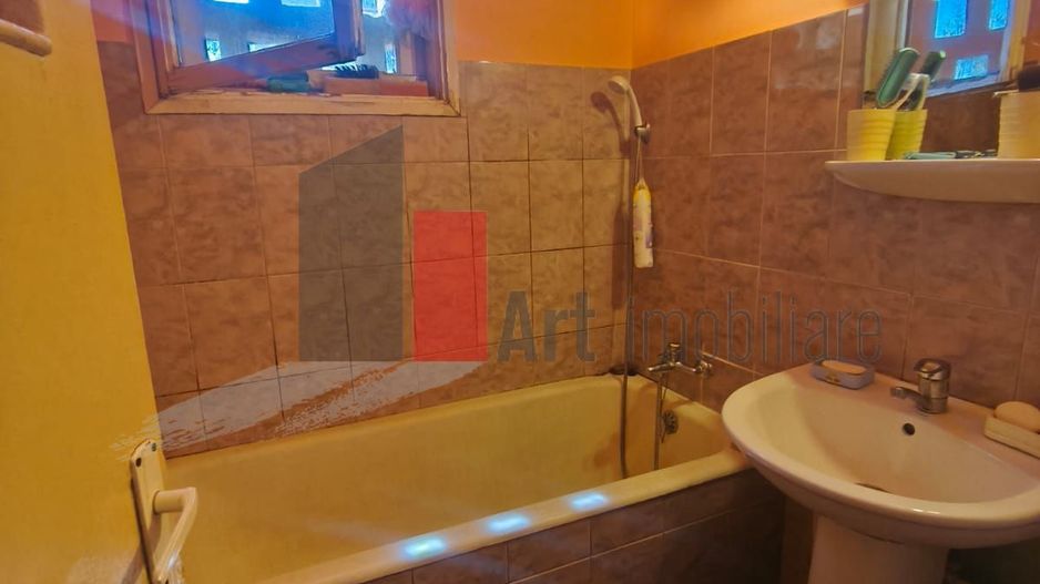 Apartament 3 camere Zona Gheorghe Petrașcu, Sector 3 – Ideal pentru investiție - Poză 8