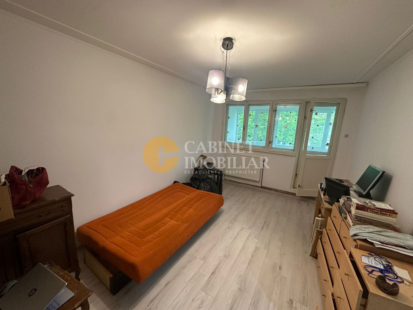 TATARASI -2 CAMERE DECOMANDAT - ETAJUL 1 - MOBILAT SI UTILAT - Poză 4