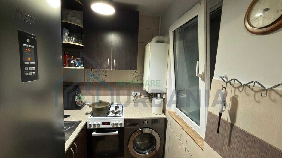 Vânzare apartament 2 camere nedecomandat, Zona Alexandru, Aleea Mușatini, etaj 1 - Poză 2