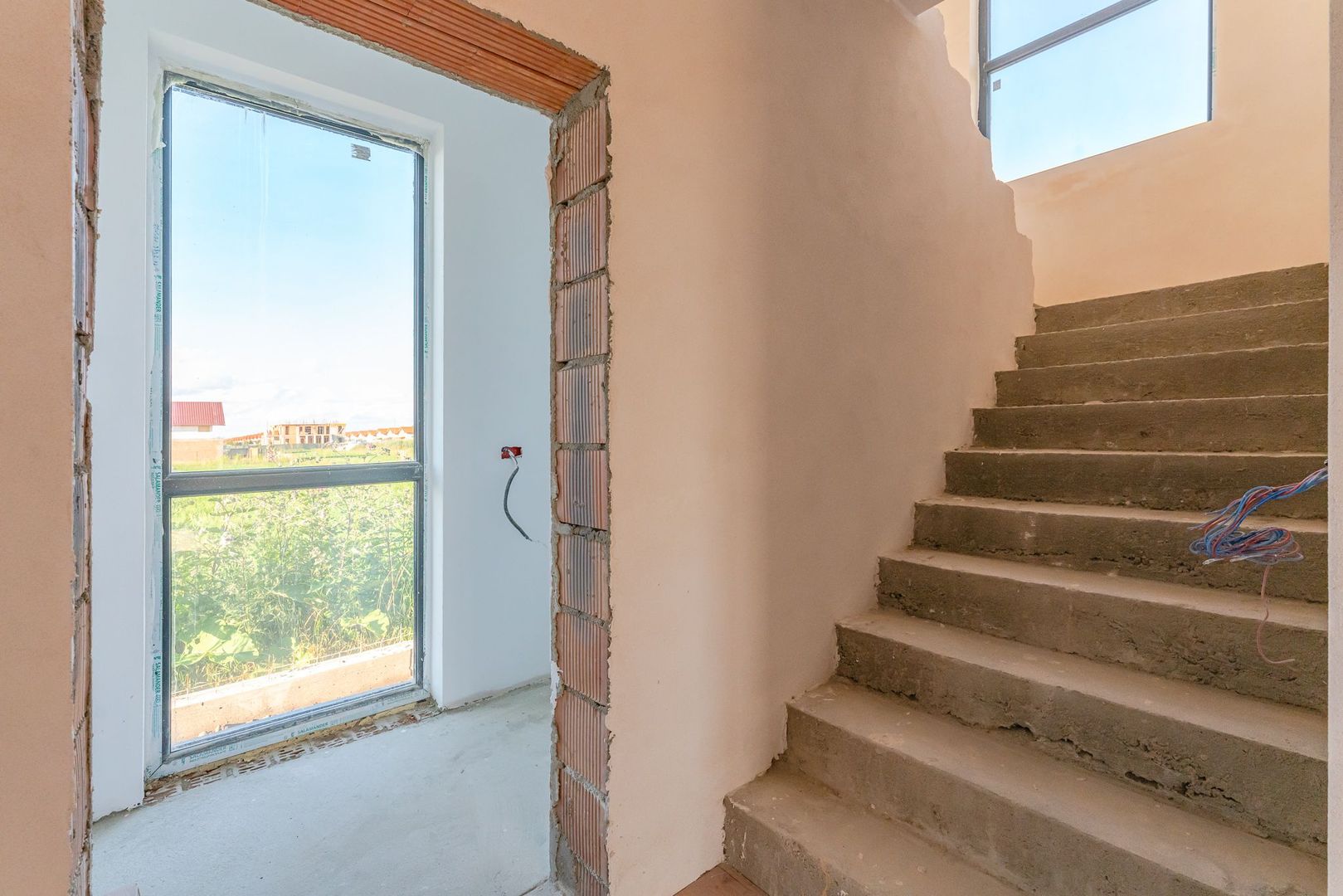 Casa individuala moderna in Cristian | Comision 0% - Poză 6