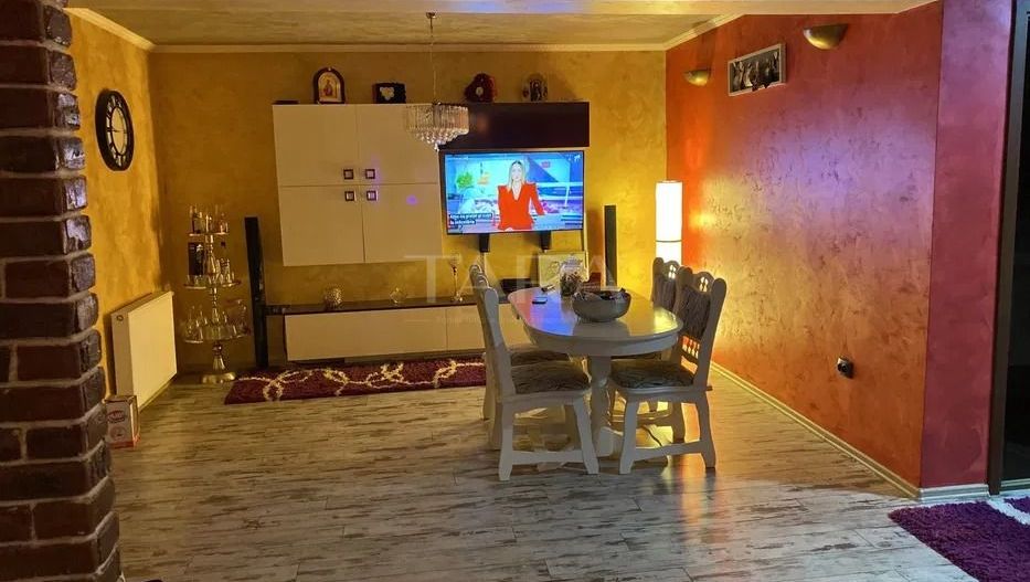 Apartament cu 2 camere de vânzare, in Floresti - Poză 2