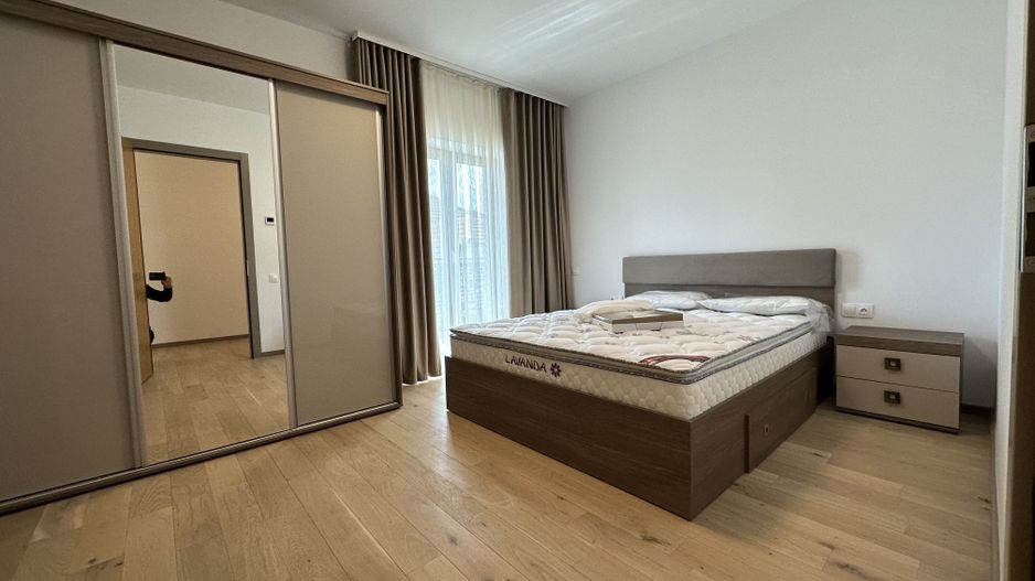 Apartament bloc nou 3 camere - parcare subterana - Poză 12