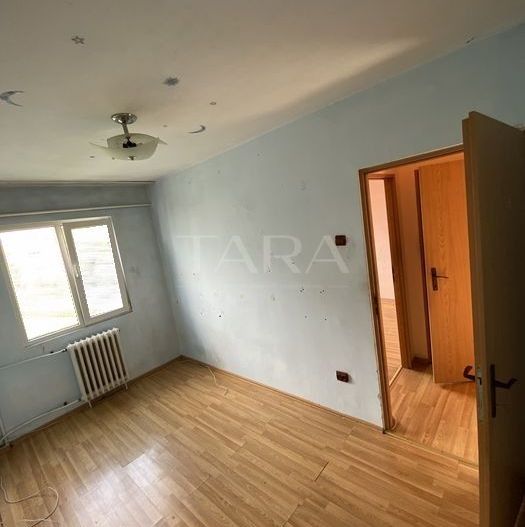 Apartament 3 camere de vanzare - Poză 2