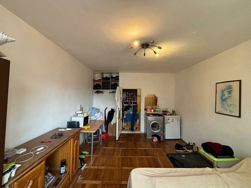 Garsoniera de vanzare  pe strada golescu 12 - Poză 3