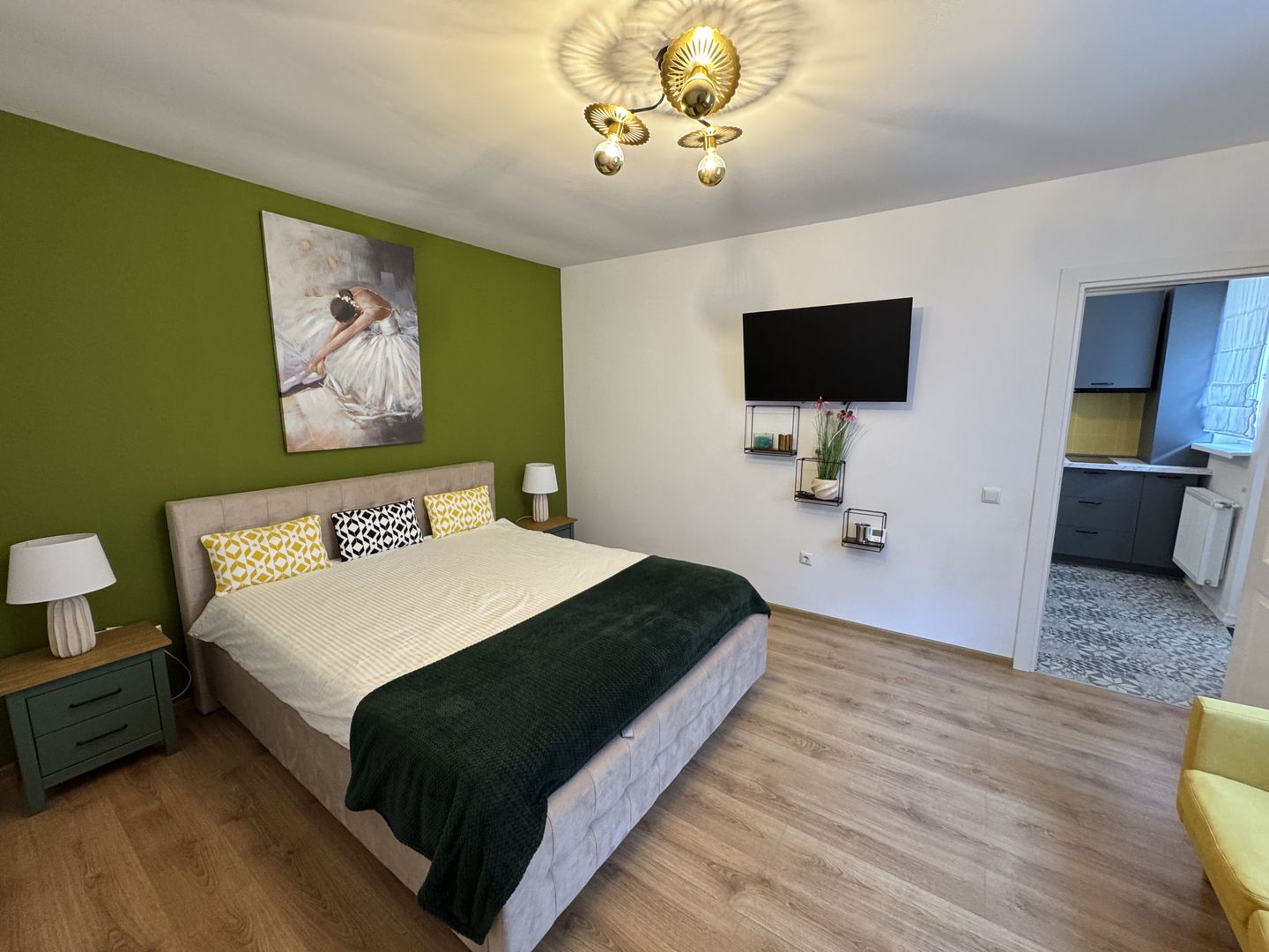 Apartament cu 2 camere la casa in Blumana, str De Mijloc - Poză 3