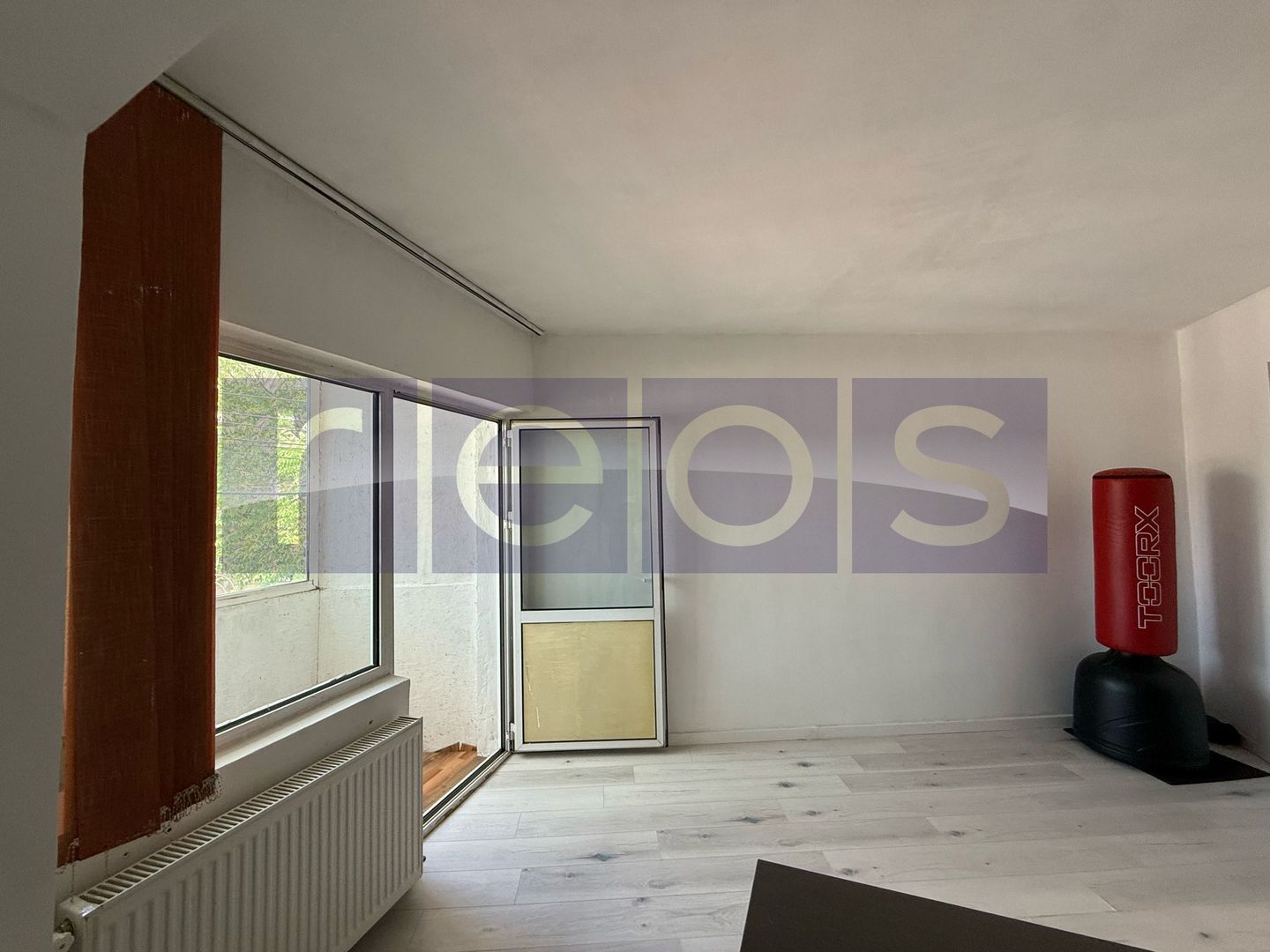 VANZARE VILA 6 CAMERE | EROII REVOLUTIEI | CURTE | 2 LOCURI DE PARCARE - Poză 16