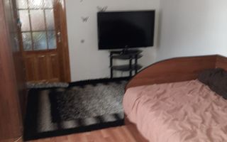 Casa 5 camere, Petru Rares, 530mp teren, 100000 euro negociabil - Poză 2