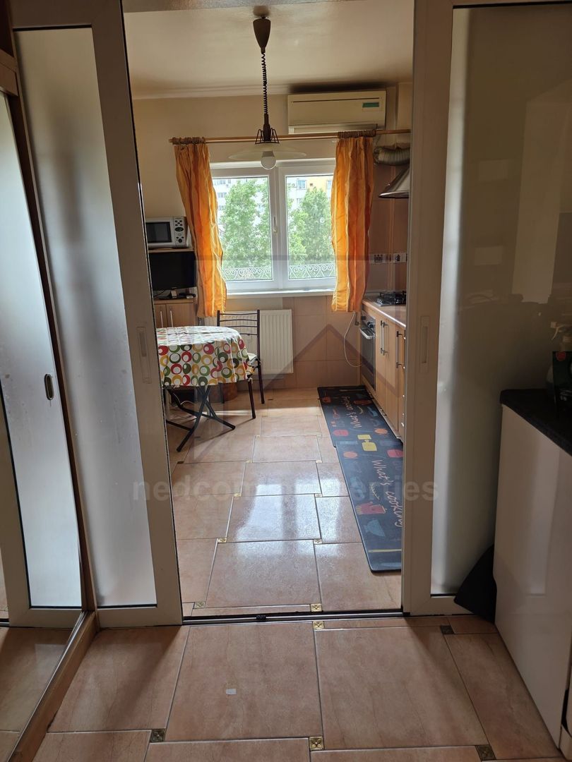 Vanzare apartament 2 camere Lizeanu - Poză 7