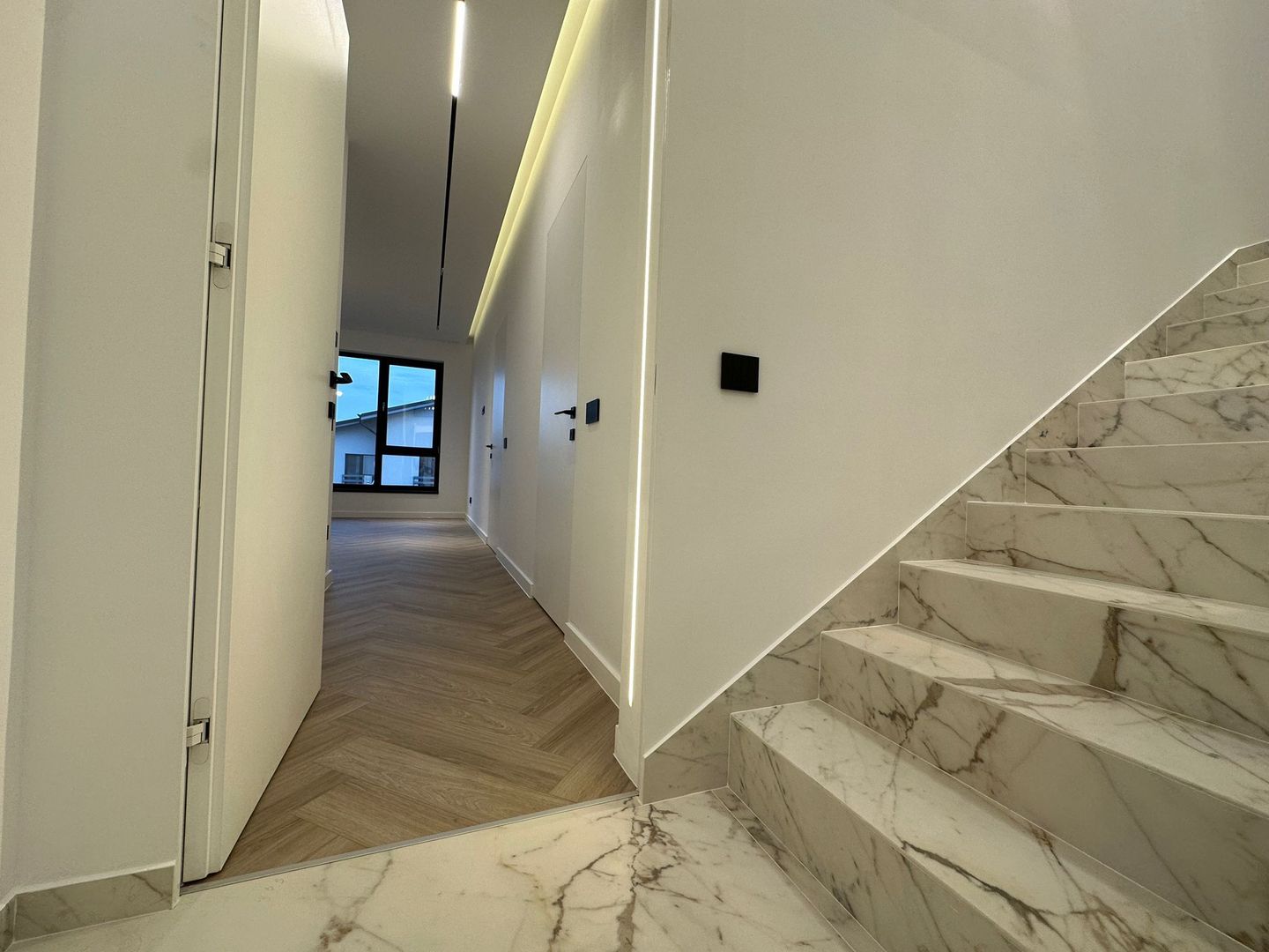 Vila de Lux in Ansamblul Von Residence I 5 Minute de Scoala Americana - Poză 6