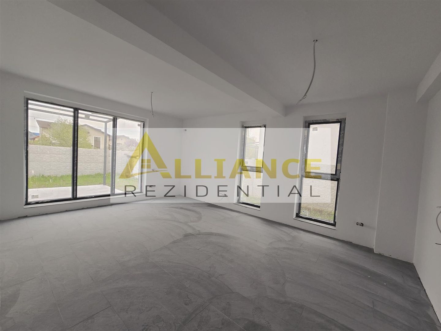 Vila individuala-str Miorita-5 camere- 390mp teren - Poză 2