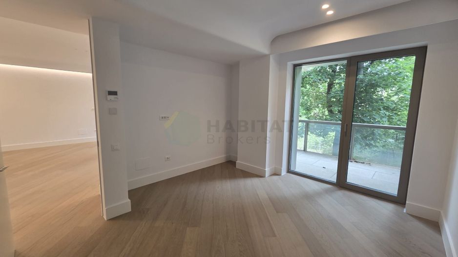 Cortina 126 – Erou Iancu- Nicolae Apartament 2 camere | Parcare inclusă | - Poză 4