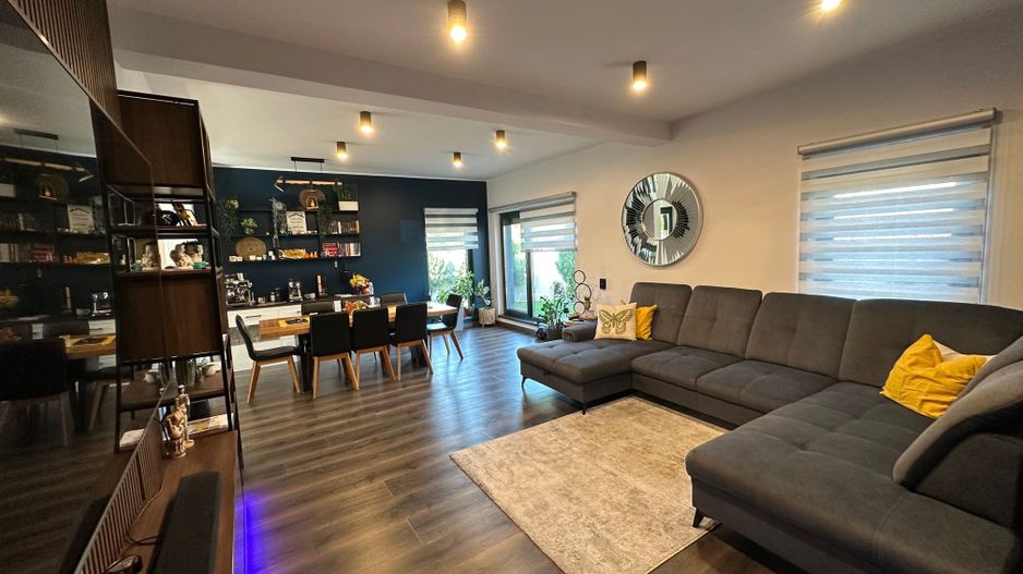 Casa moderna în Dumbravita - Ikea cu garaj - Poză 15