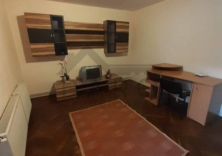 Inchiriez apartament doua camere - Poză 2