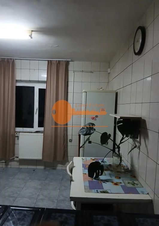 Apartament cu 3 camere in zona Nerva Traian - Poză 9