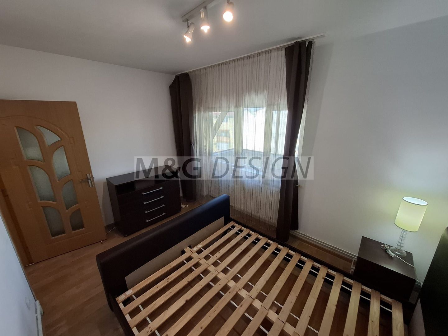 Ap 1 camera, bloc izolat, CT,AC,mansarda, Dambovita - Poză 12