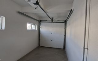 Duplex spatios cu garaj si pereti dublii - Poză 10