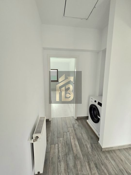 ​Casă 3 camere, 2 băi, curte generoasă 471 mp - Complex Luna, Balotești - Poză 7