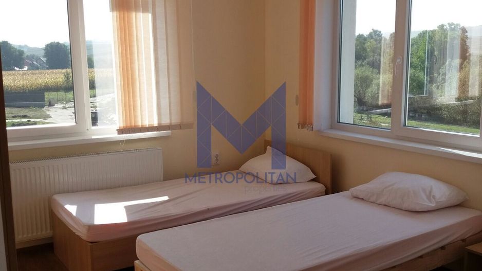 Cazare în vilă pentru echipe muncitori, cheltuieli incluse - Poză 2