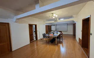 Spatiu birouri casa individuala curte proprie 9 birouri Selimbar - Poză 12