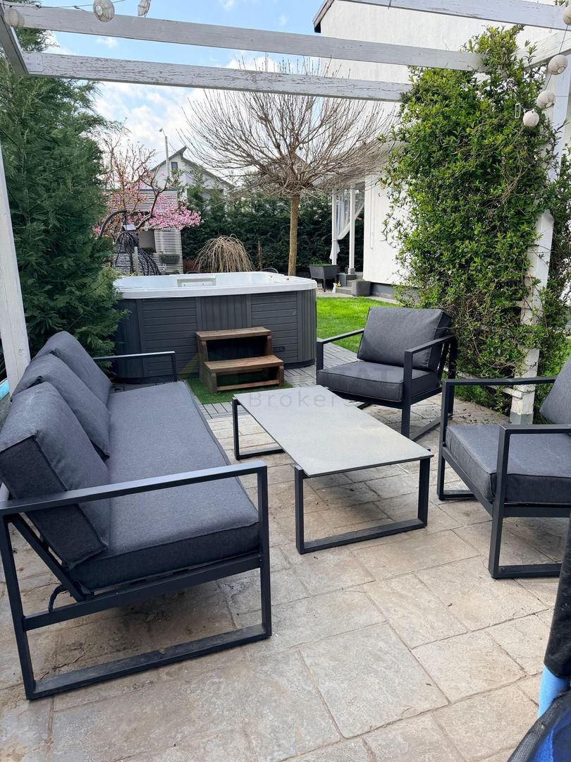 Casă modernă de vânzare în Tunari – Jacuzzi | Foisor | Panouri solare - Poză 6