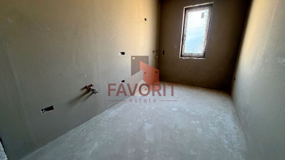 2 camere langa ESO | Decomandat | Bucatarie separata | Etaj intermediar - Poză 4