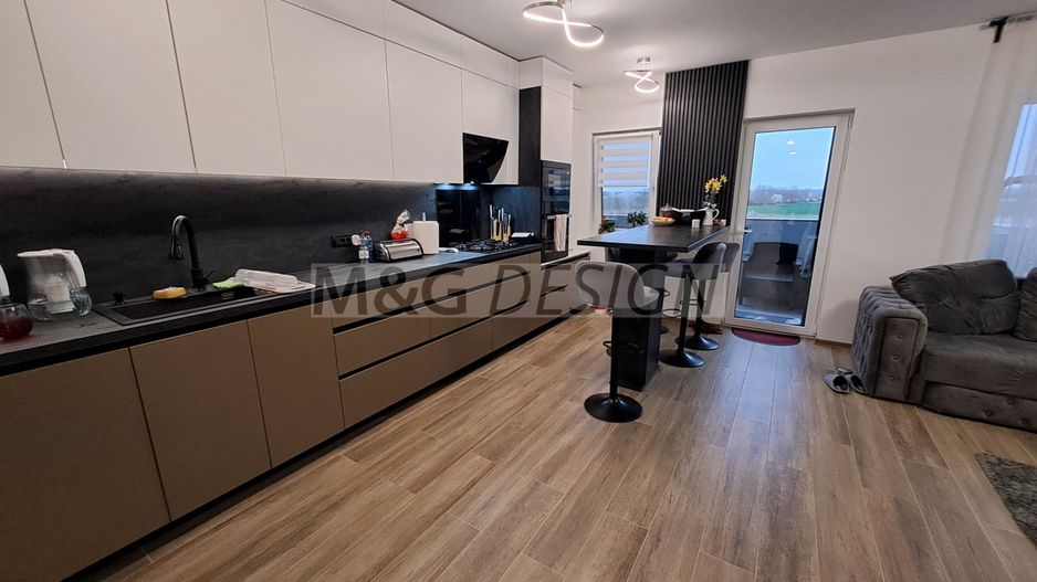 3 camere  bloc nou, 80 mp utili , balcon de 20 m - Poză 6