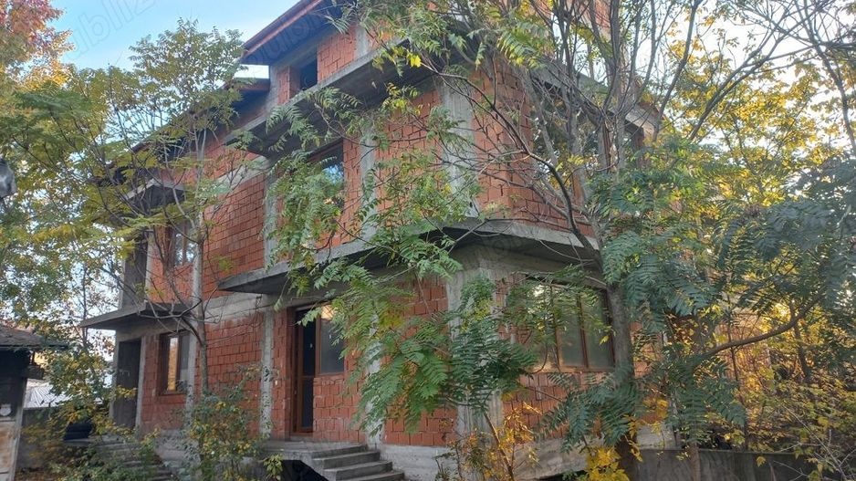 Casa Stradal Sos. Andronache   750m Construiti   D+P+E+M - Poză 2