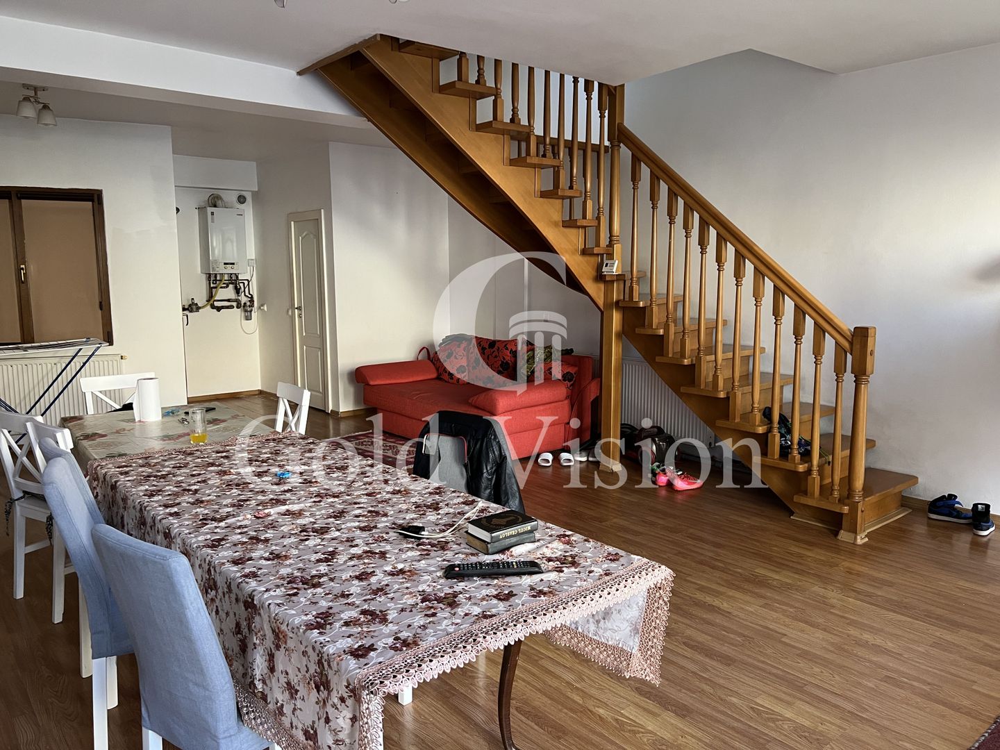 Casă cu 3 camere, 100 mp utili, finisată modern, zona Lukoil - Poză 2