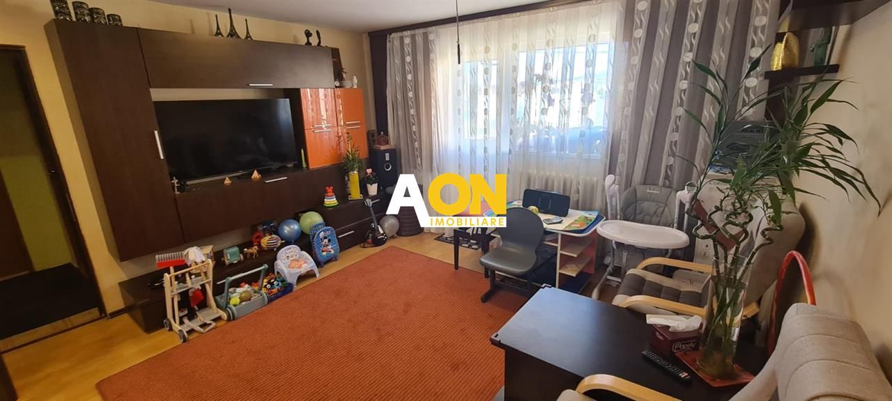 Apartament cu 3 Camere, Etaj 1, Zona Kaufland - Poză 5