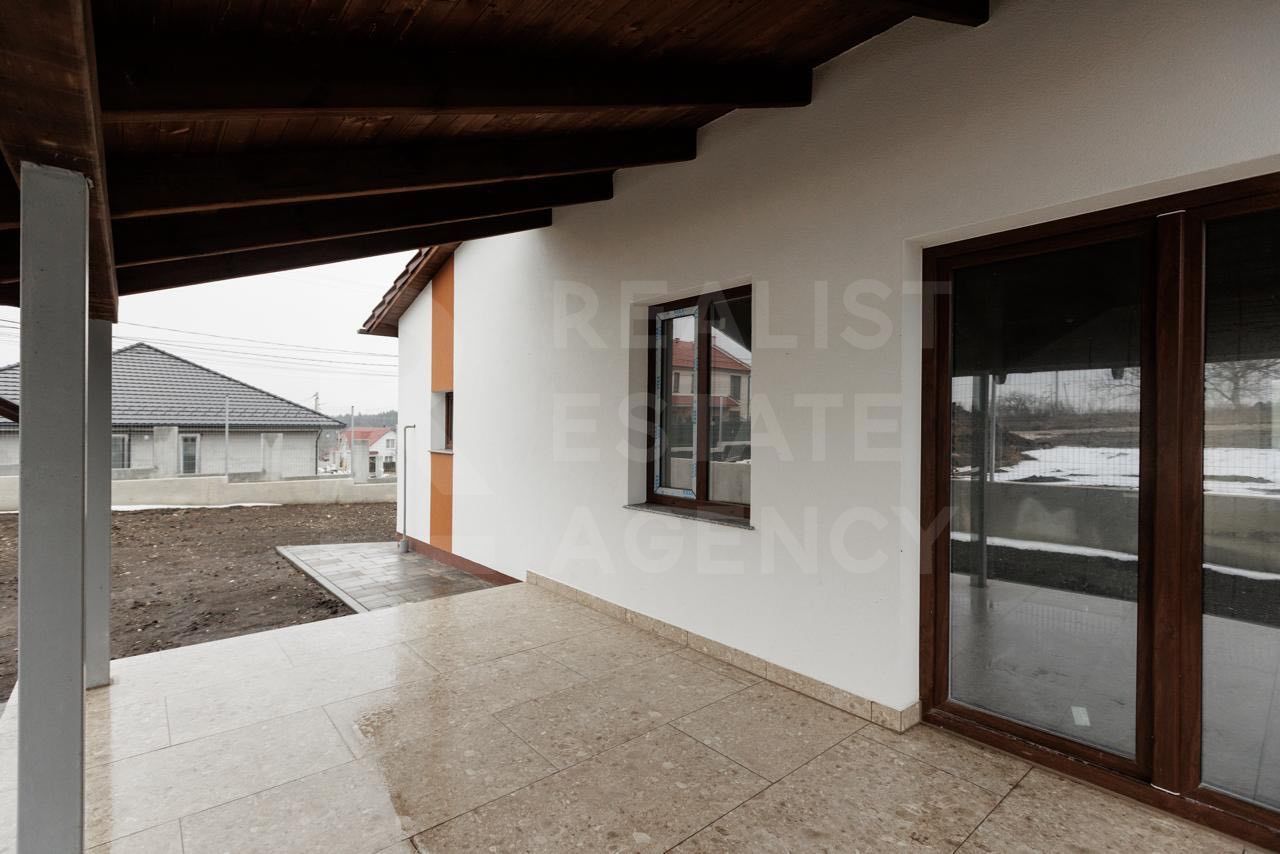 Vânzare, casă, 2 nivele, satul Sociteni, Ialoveni - Poză 3